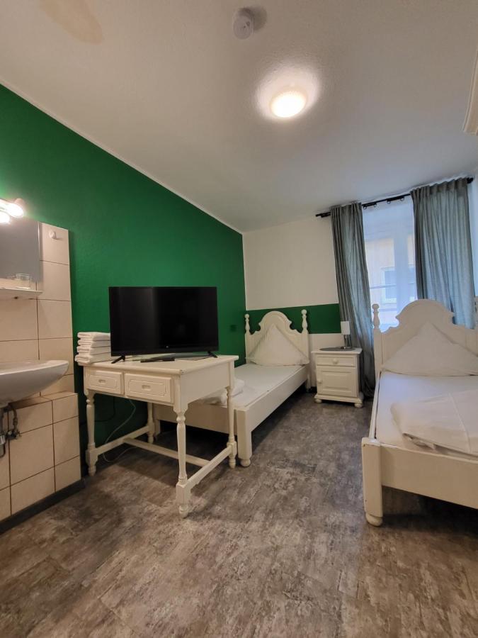 Atlanta Hotel 2*